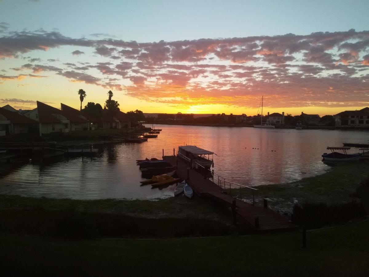 Appartamento First Group Port Owen Marina Velddrif Esterno foto
